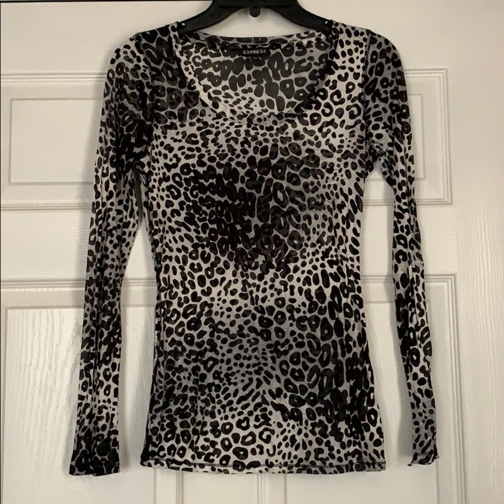 Long sleeve cheetah top